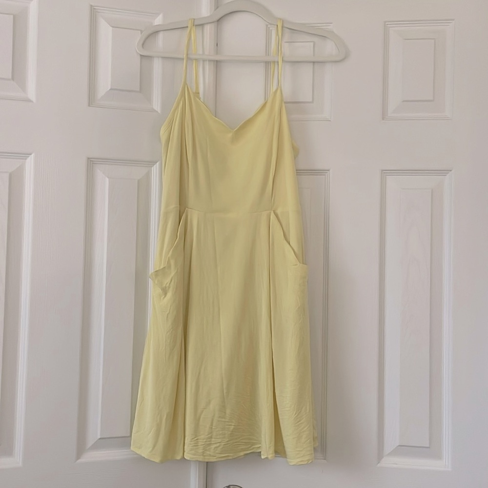 Sleeveless dress